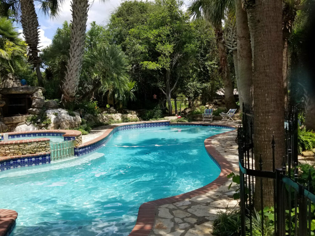 Pool Cleaning Supplies Sold In Corpus Christi and Pleasanton, Texas